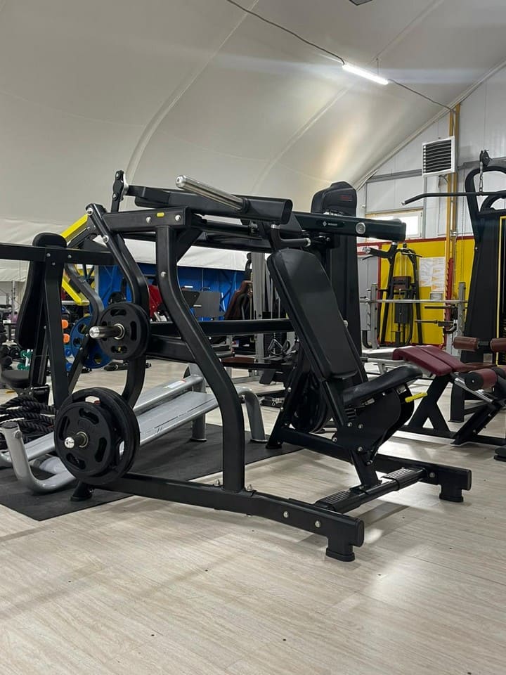 картинка Жим от плеч вверх MAKARIO NIK-24 