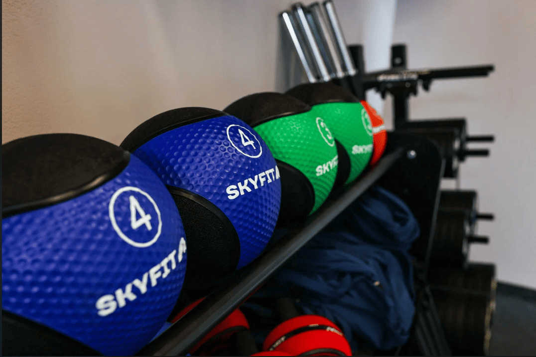 картинка Медицинский мяч SKYFIT, 3 кг SF-MB3k 